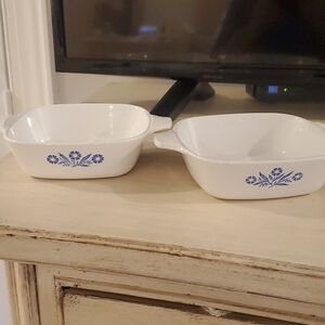 Vintage 1 3/4 cup Corning Ware Blue Sunflowers Dish